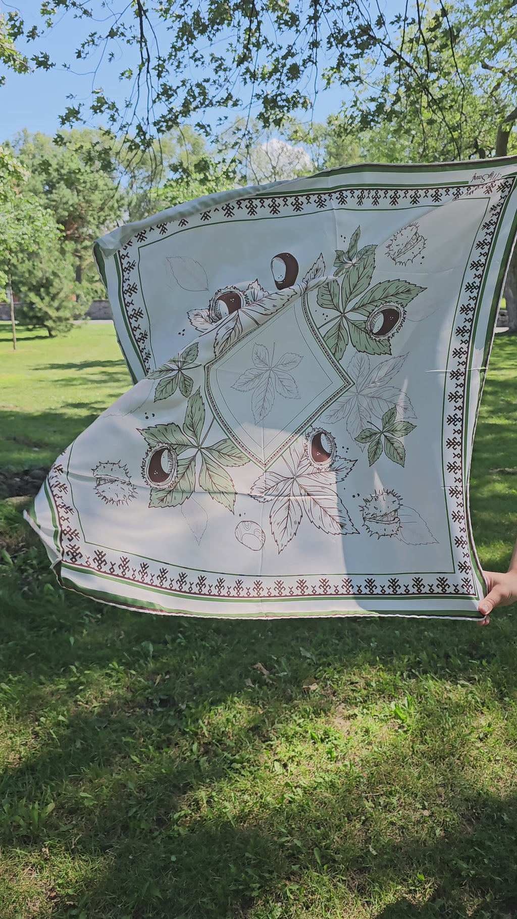 Дизайнерська хустка «Каштани» — My Scarf