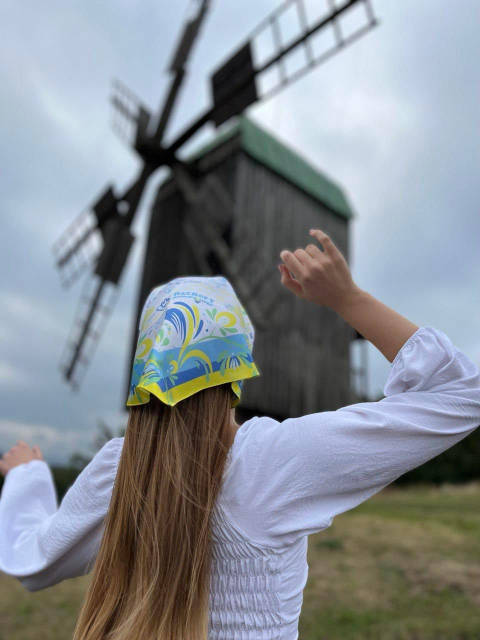 Дизайнерська хустка «Код нації» — My Scarf