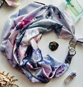 Дизайнерська шовкова хустка «Блакитна троянда» з натуральним аметистом — My Scarf